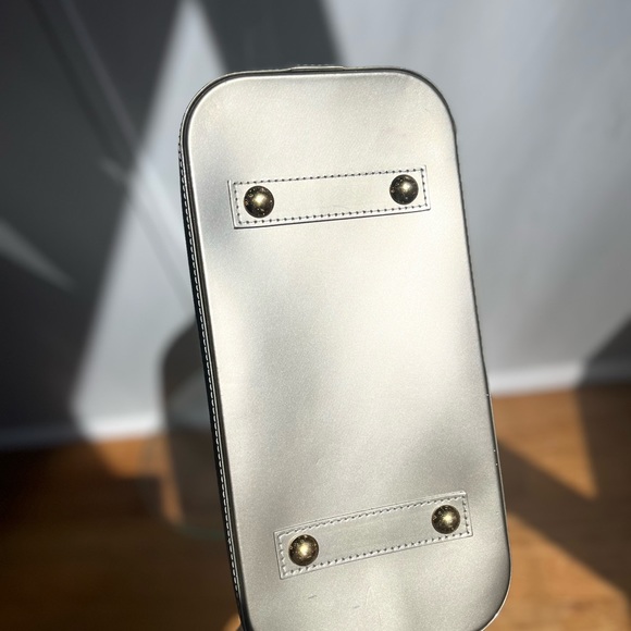 Louis Vuitton Vert Bronze Alma PM - Picture 9 of 17